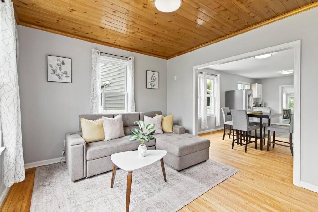 Holiday home Stylish, Relaxing & Comfy 3 Bdr