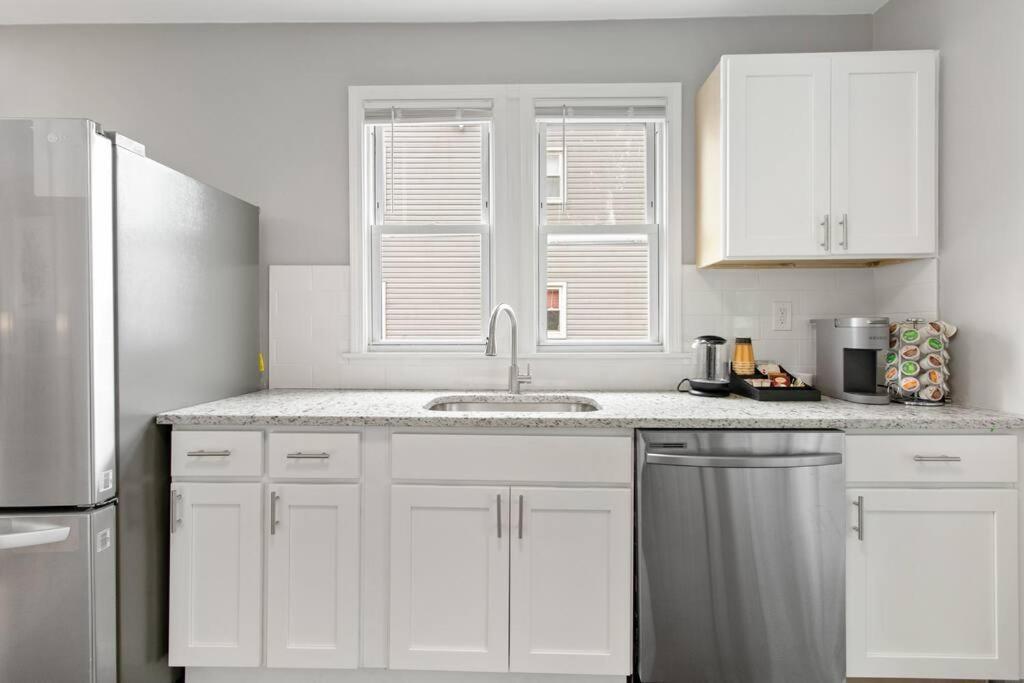 Stylish, Relaxing & Comfy 3 Bdr Bristol