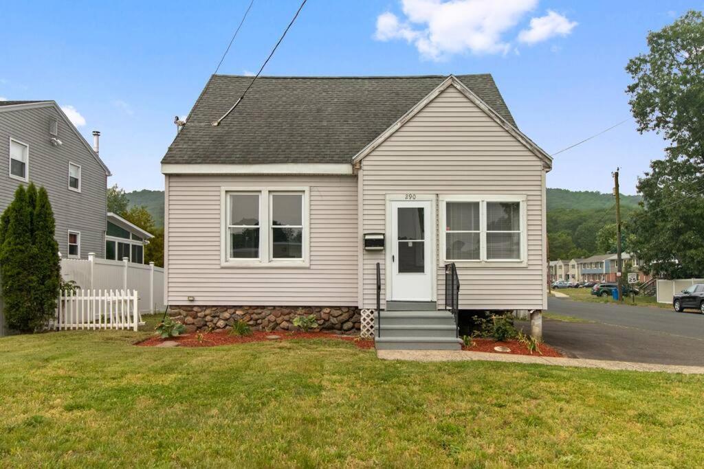 Stylish, Relaxing & Comfy 3 Bdr * Bristol